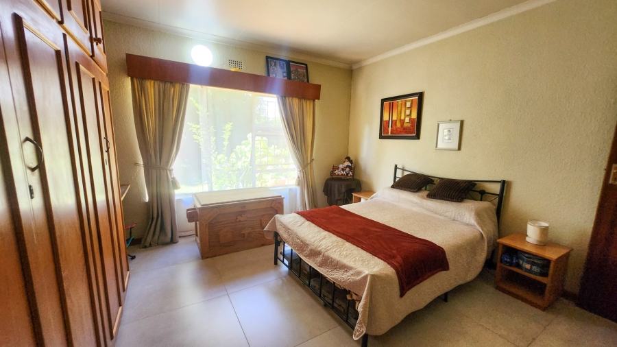 4 Bedroom Property for Sale in Flamwood North West